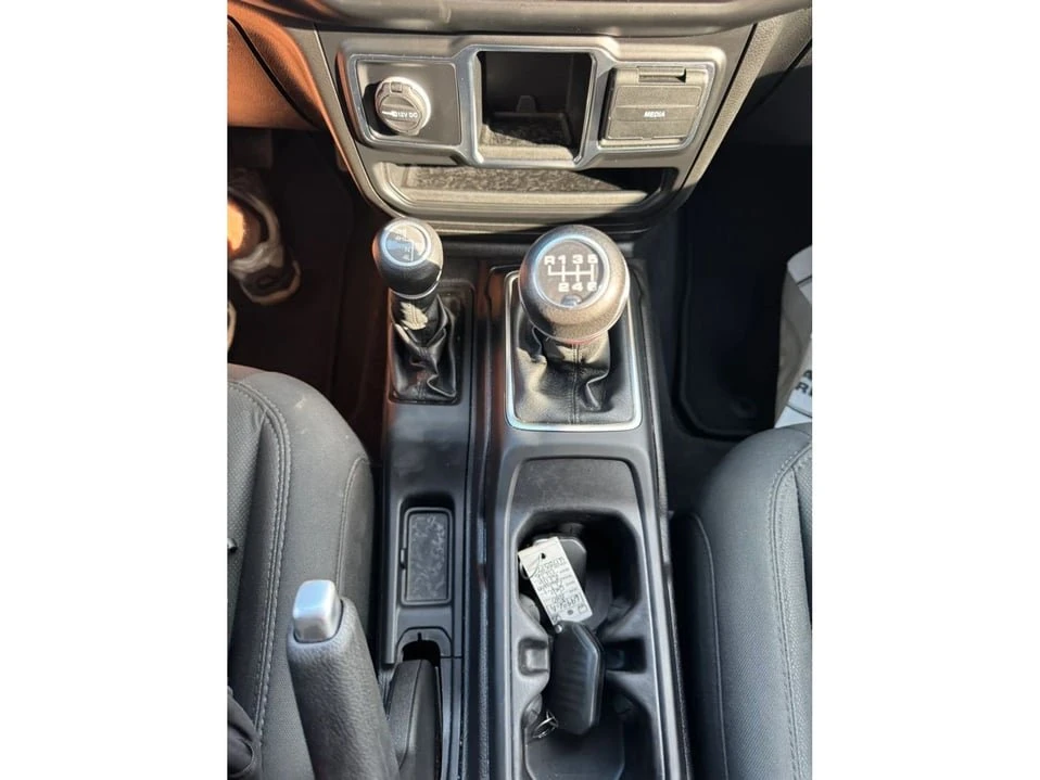 2020 Jeep JT Gladiator - Image 15 of 20