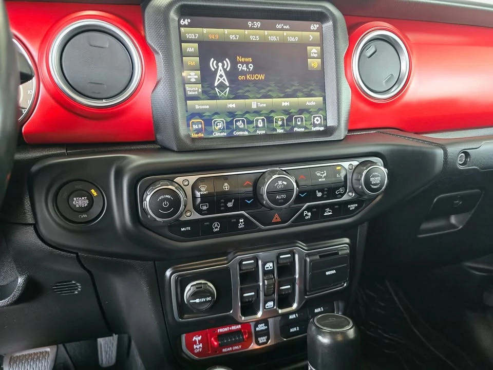 2020 Jeep JT Gladiator - Image 18 of 20
