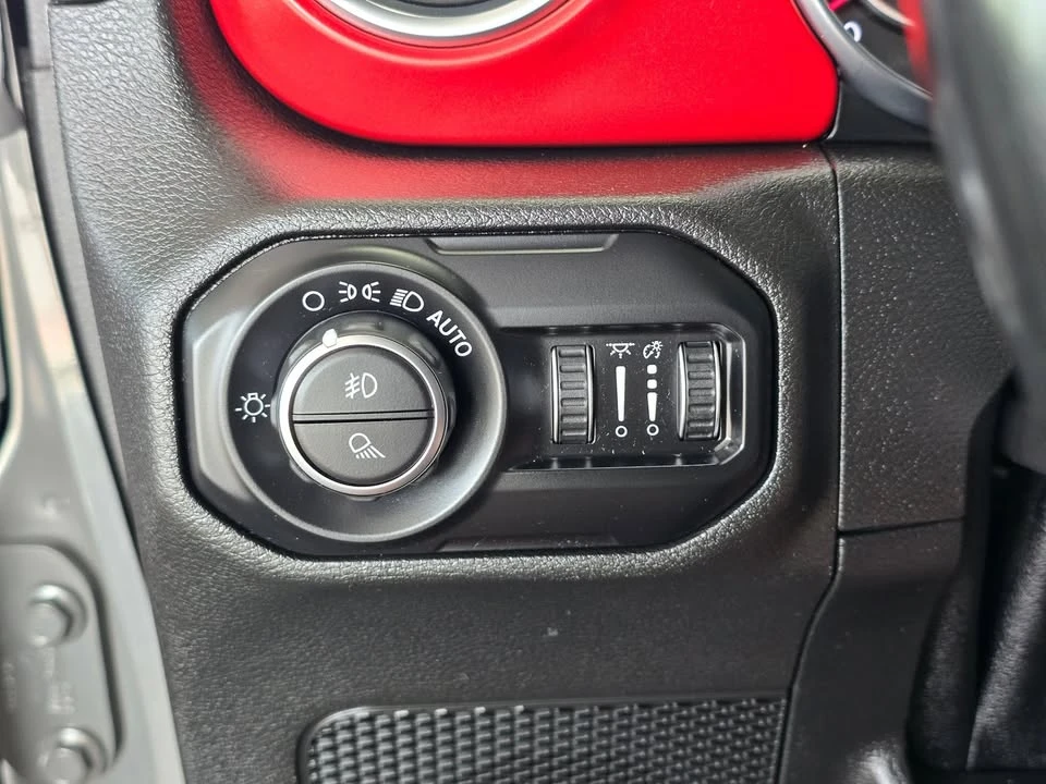 2020 Jeep JT Gladiator - Image 17 of 20