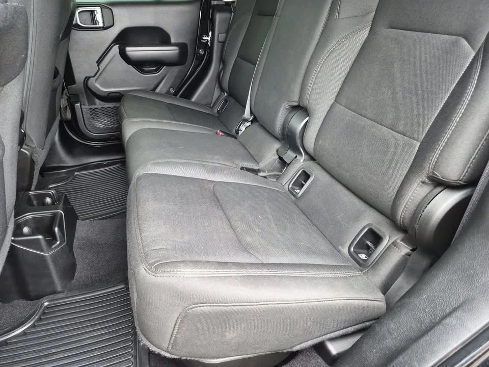 2020 Jeep JT Gladiator - Image 12 of 20