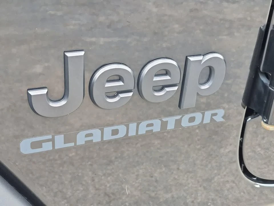 2020 Jeep JT Gladiator - Image 5 of 20