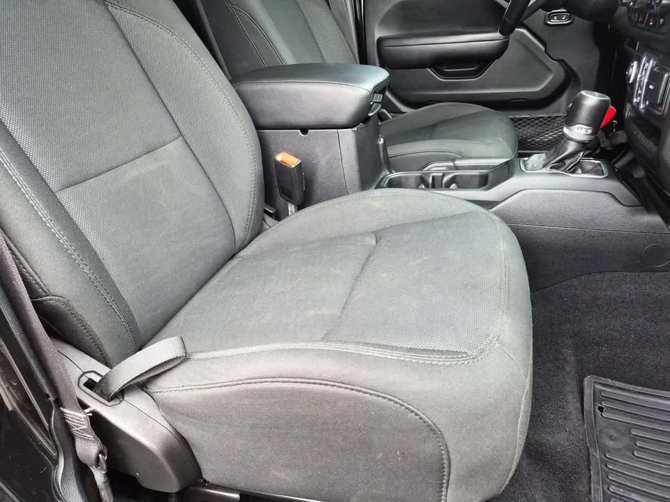 2020 Jeep JT Gladiator - Image 14 of 20