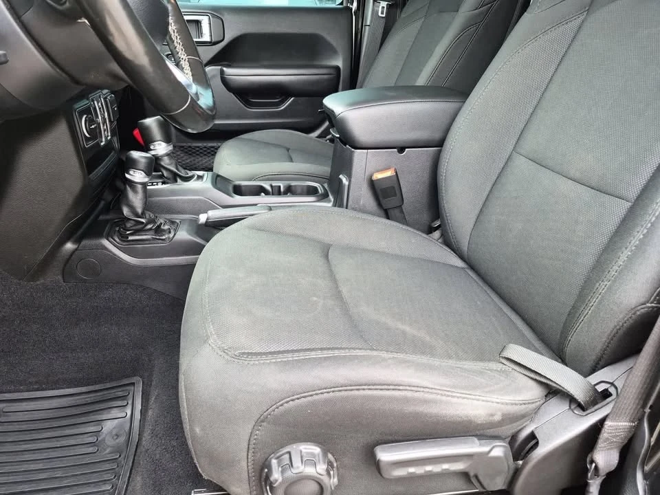 2020 Jeep JT Gladiator - Image 9 of 20