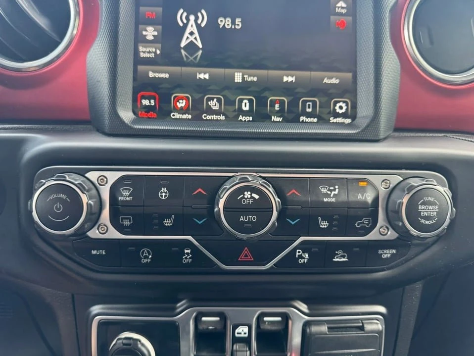 2020 Jeep JT Gladiator - Image 14 of 20