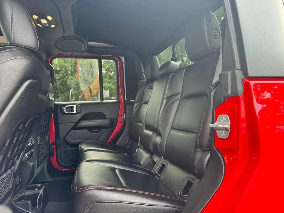 2020 Jeep JT Gladiator - Image 19 of 20