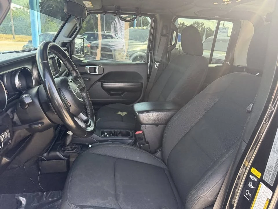 2020 Jeep JT Gladiator - Image 14 of 20