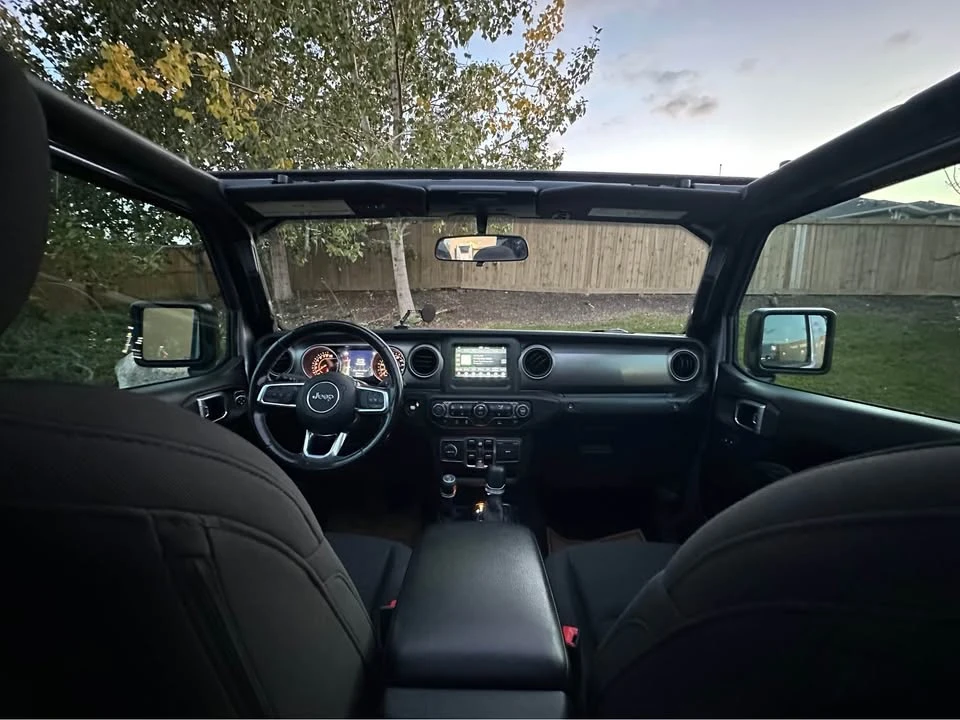 2020 Jeep JT Gladiator - Image 9 of 11