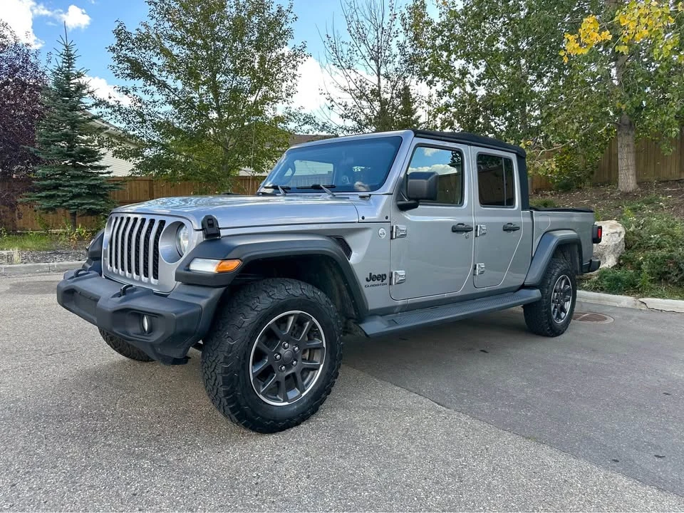 2020 Jeep JT Gladiator - Image 2 of 11
