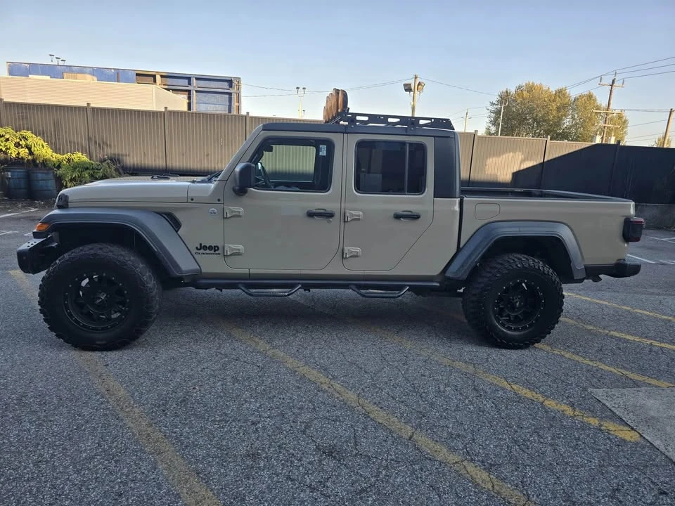 2020 Jeep JT Gladiator - Image 5 of 17