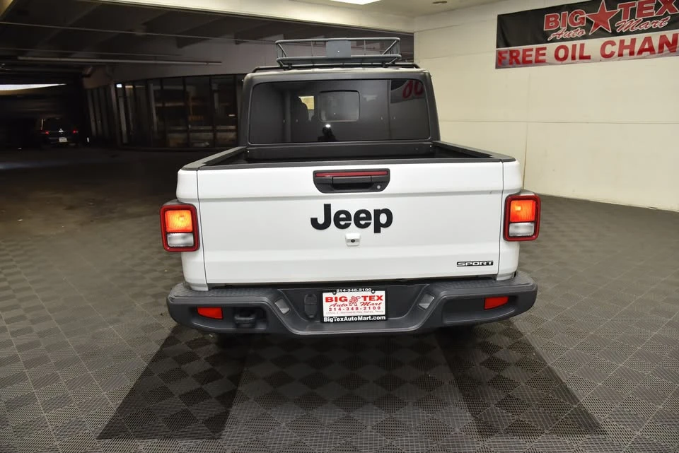 2020 Jeep JT Gladiator - Image 2 of 16