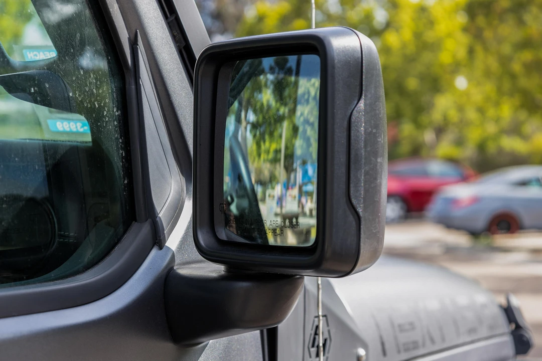 2020 Jeep JT Gladiator - Image 27 of 31