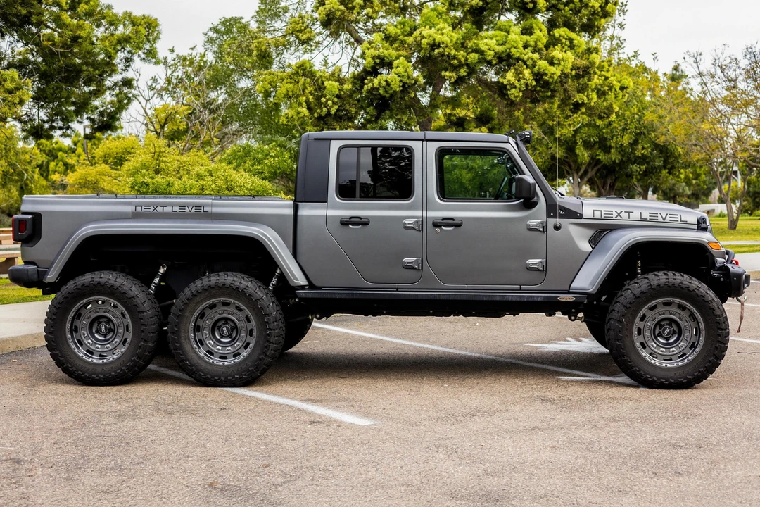 2020 Jeep JT Gladiator - Image 10 of 31