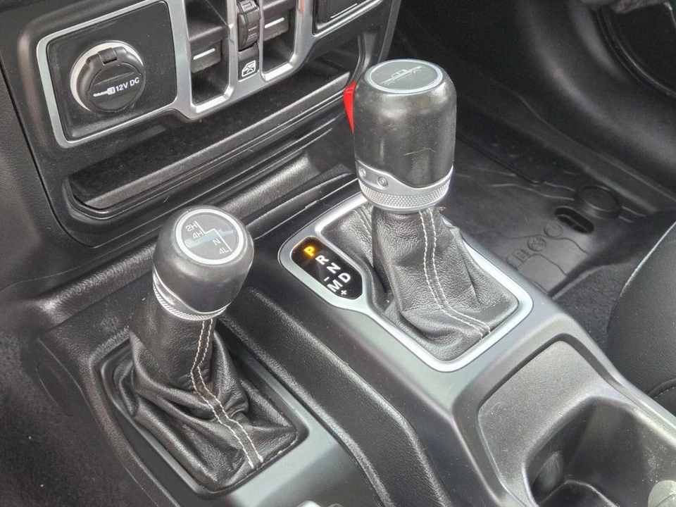 2020 Jeep JT Gladiator - Image 18 of 20