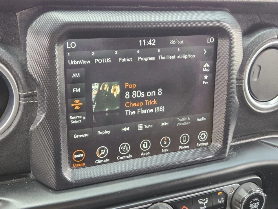 2020 Jeep JT Gladiator - Image 16 of 18