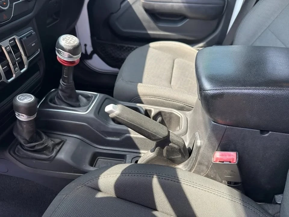 2020 Jeep JT Gladiator - Image 15 of 20