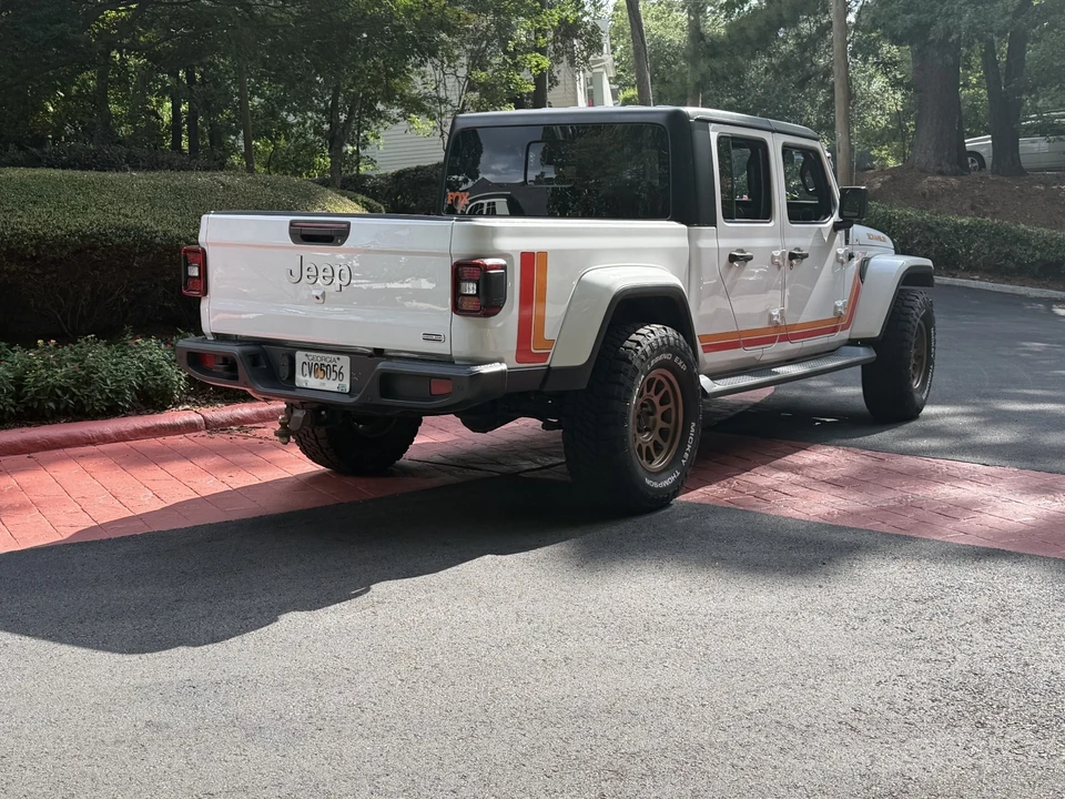 2020 Jeep JT Gladiator - Image 8 of 23
