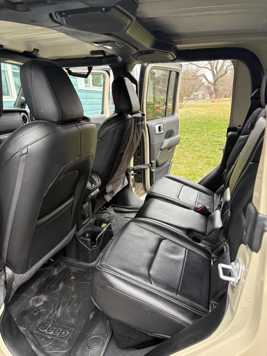 2020 Jeep JT Gladiator - Image 8 of 15