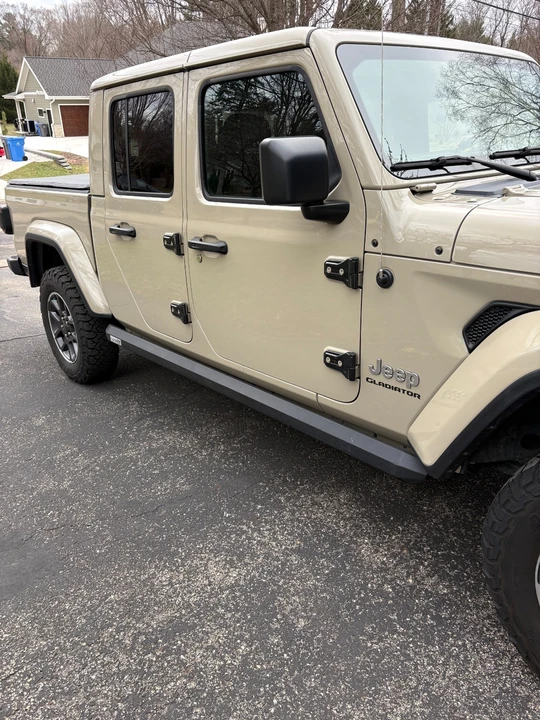2020 Jeep JT Gladiator - Image 2 of 15