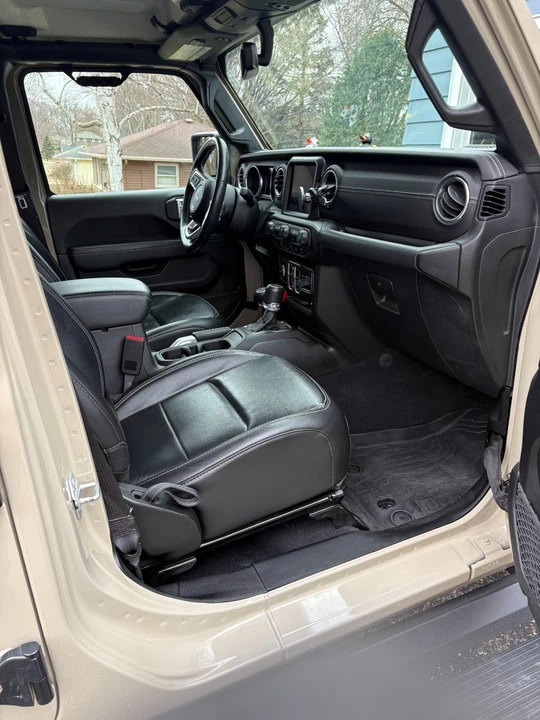 2020 Jeep JT Gladiator - Image 3 of 15
