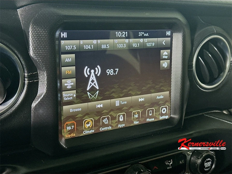 2020 Jeep JT Gladiator - Image 17 of 21