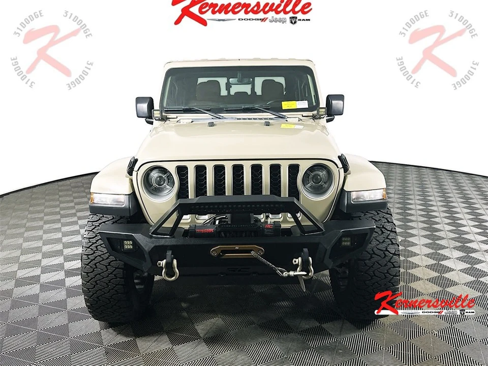 2020 Jeep JT Gladiator - Image 2 of 21