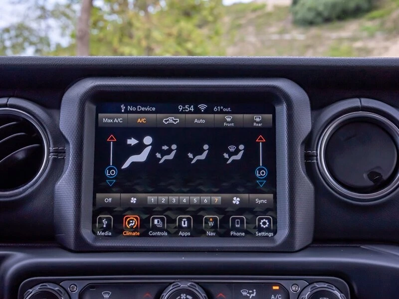 2020 Jeep JT Gladiator - Image 8 of 21
