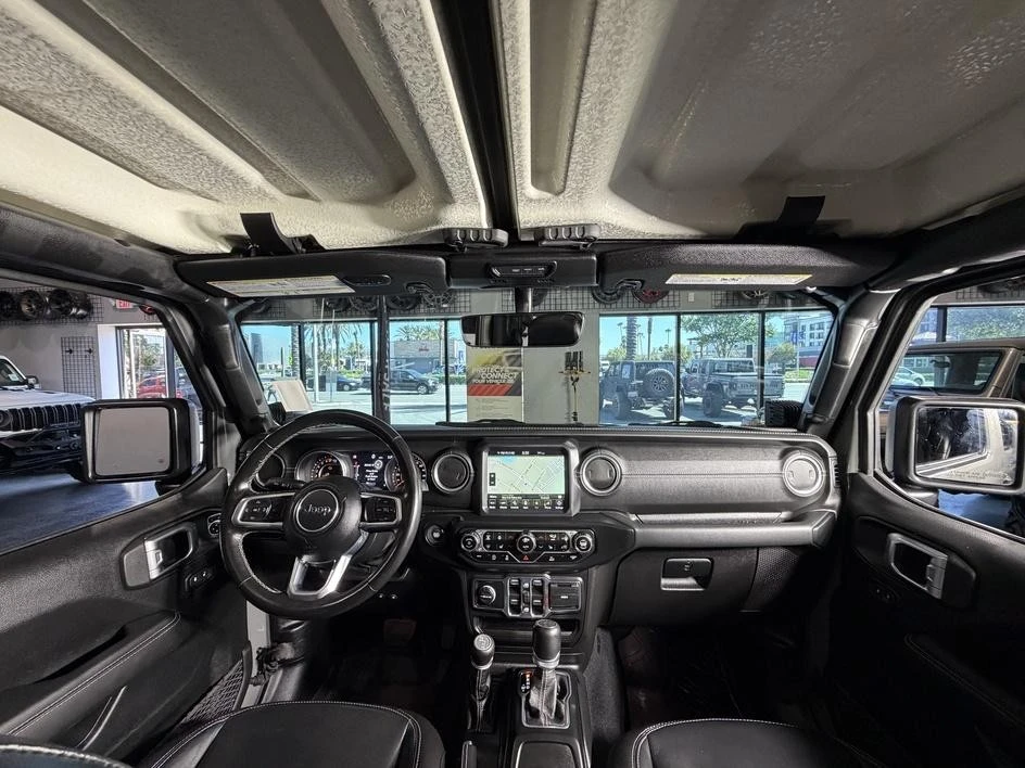 2020 Jeep JT Gladiator - Image 23 of 31