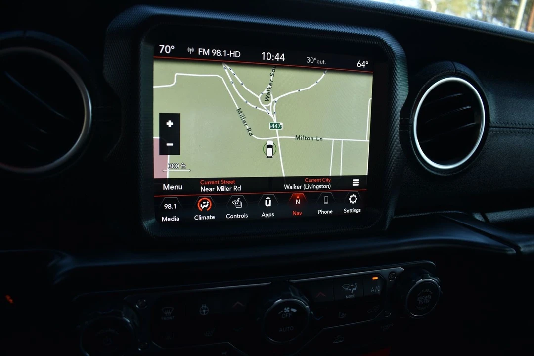 2020 Jeep JT Gladiator - Image 14 of 24