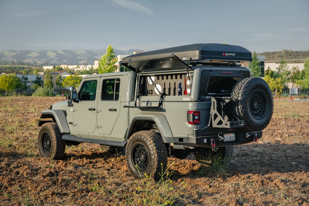 2020 Jeep JT Gladiator - Image 9 of 31