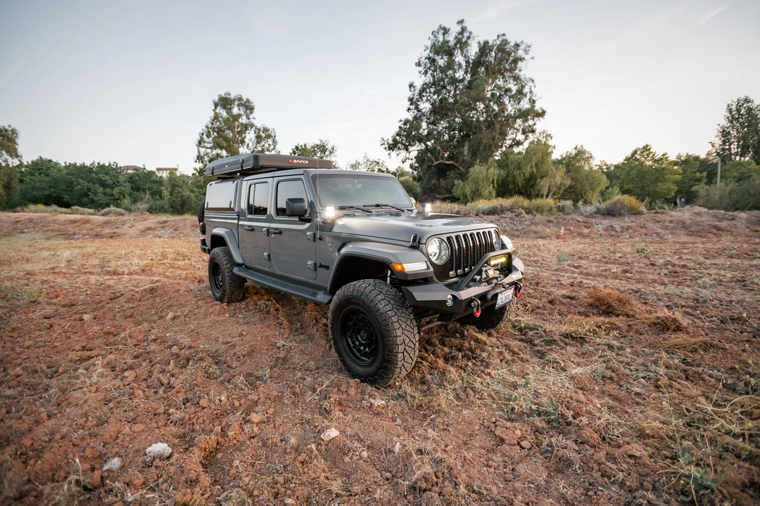 2020 Jeep JT Gladiator - Image 14 of 31