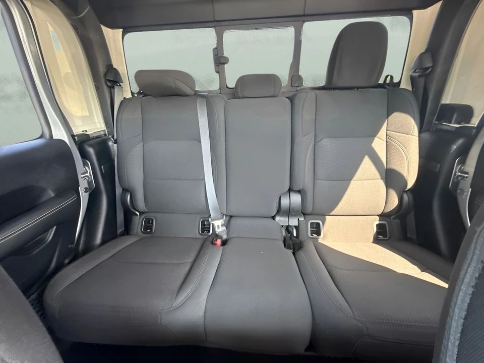 2020 Jeep JT Gladiator - Image 10 of 28