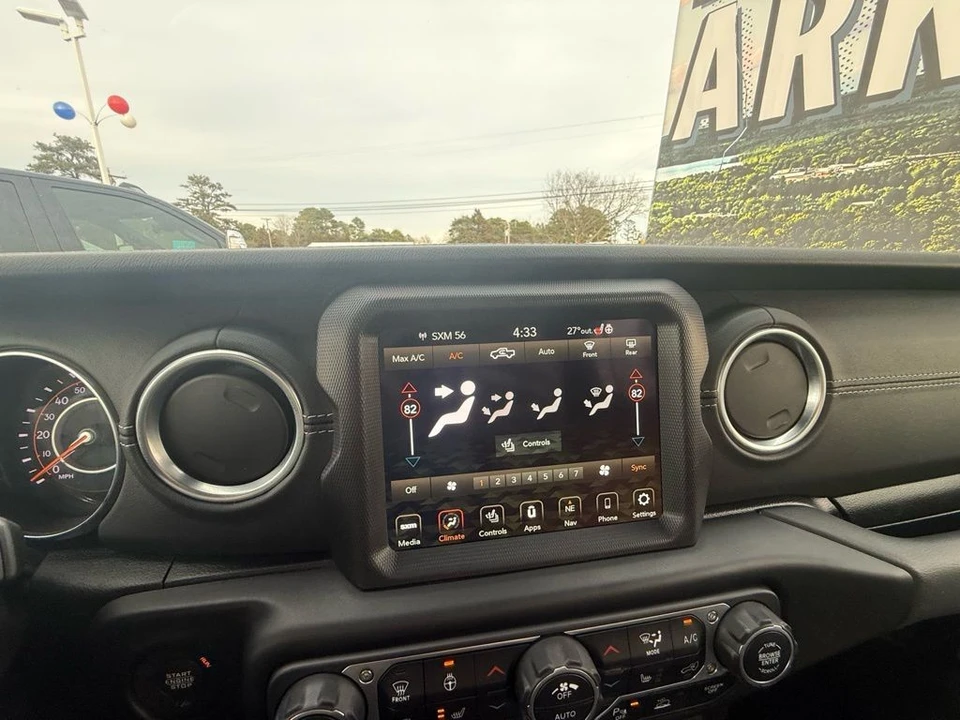 2020 Jeep JT Gladiator - Image 19 of 21