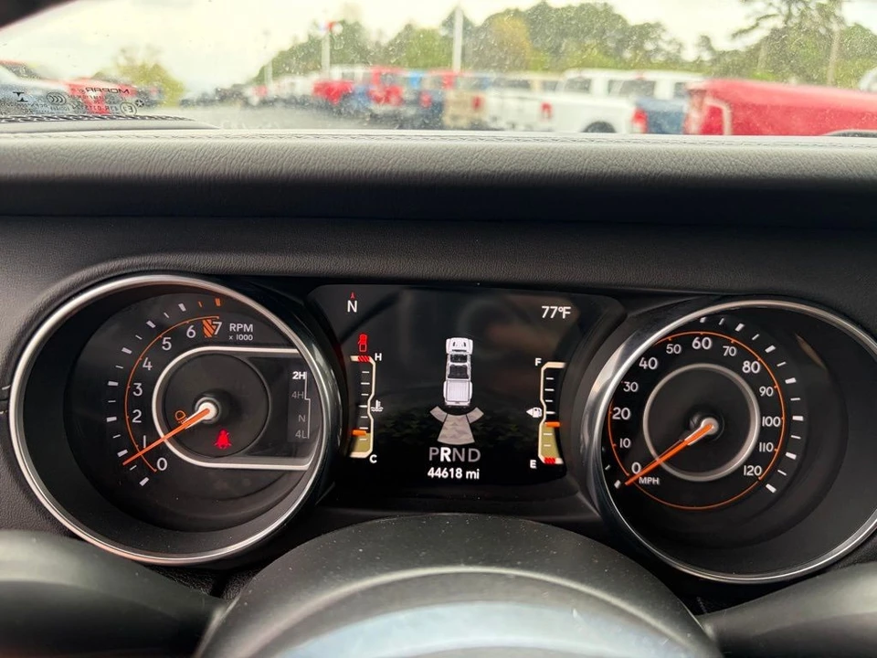 2020 Jeep JT Gladiator - Image 18 of 19