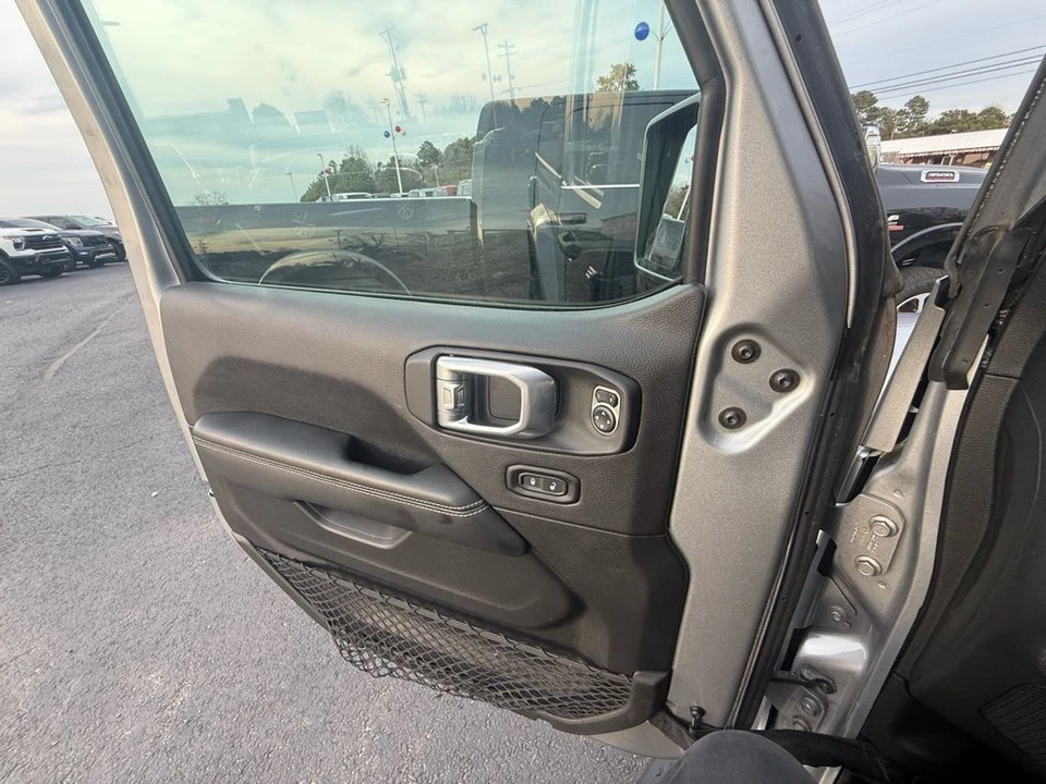 2020 Jeep JT Gladiator - Image 15 of 21