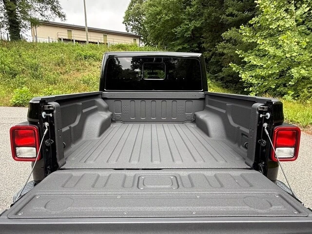 2020 Jeep JT Gladiator - Image 8 of 28