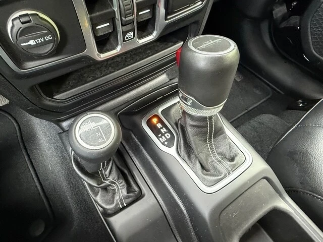 2020 Jeep JT Gladiator - Image 24 of 28