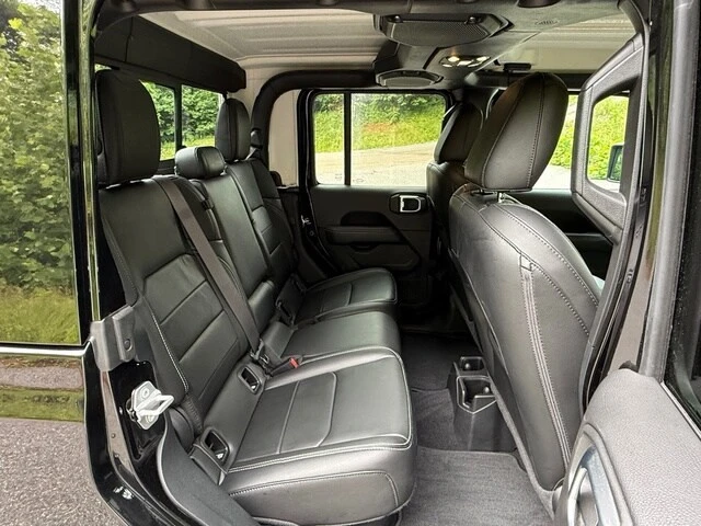 2020 Jeep JT Gladiator - Image 17 of 28