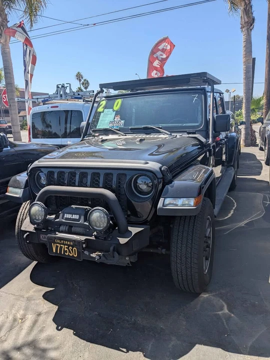 2020 Jeep JT Gladiator - Image 2 of 3