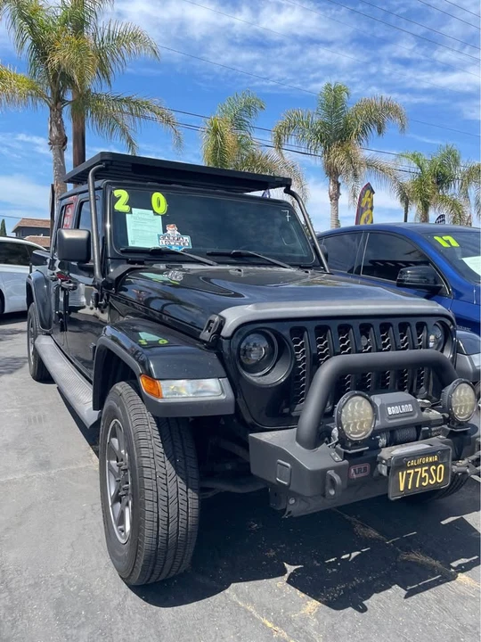 2020 Jeep JT Gladiator - Image 2 of 3