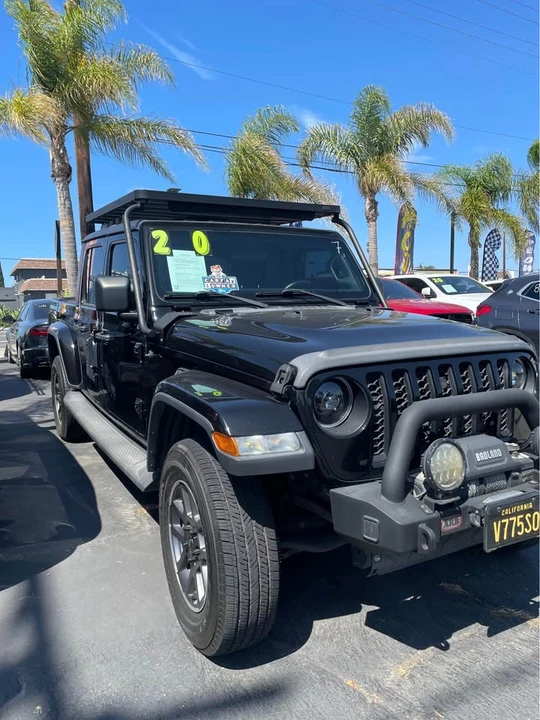 2020 Jeep JT Gladiator - Image 2 of 3