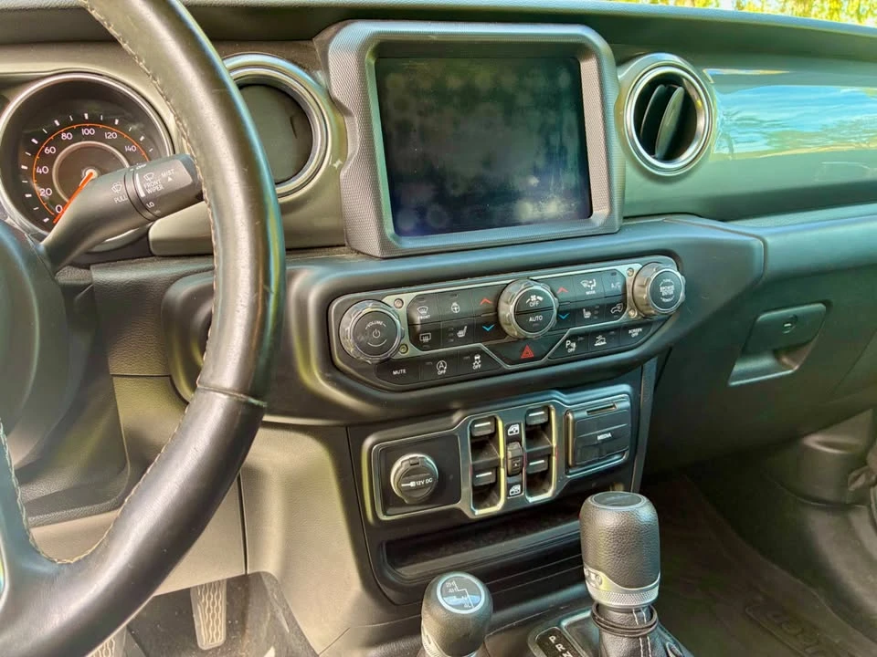 2020 Jeep JT Gladiator - Image 8 of 9