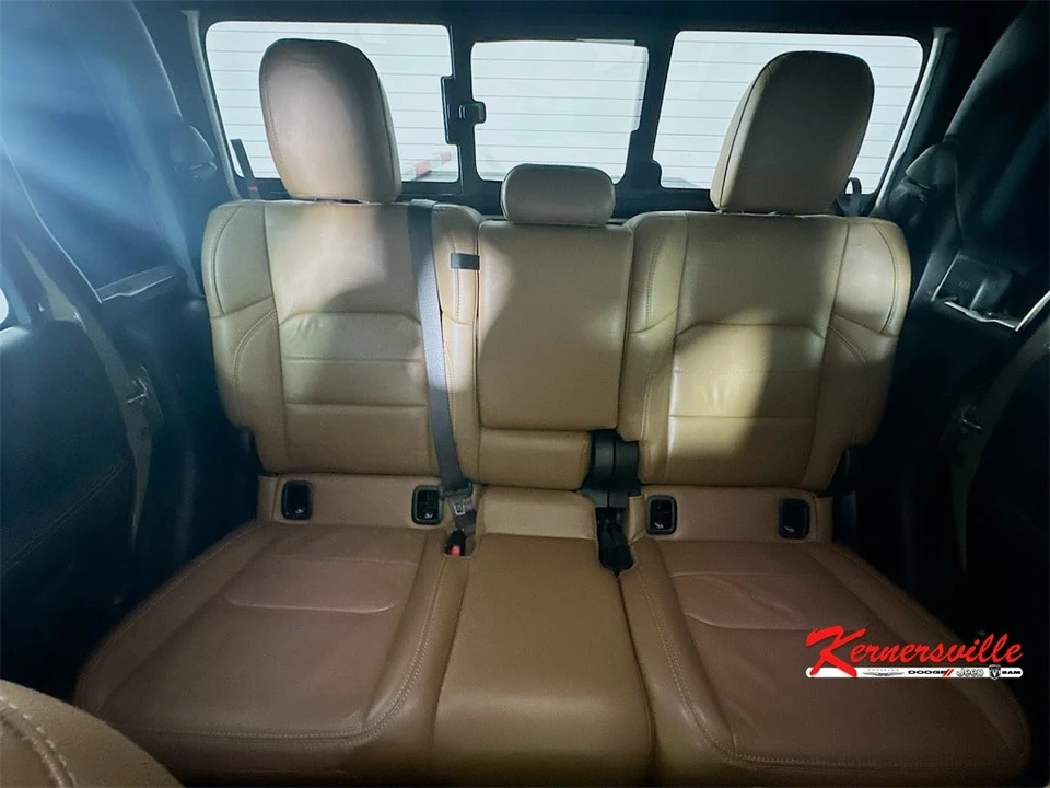 2020 Jeep JT Gladiator - Image 13 of 21