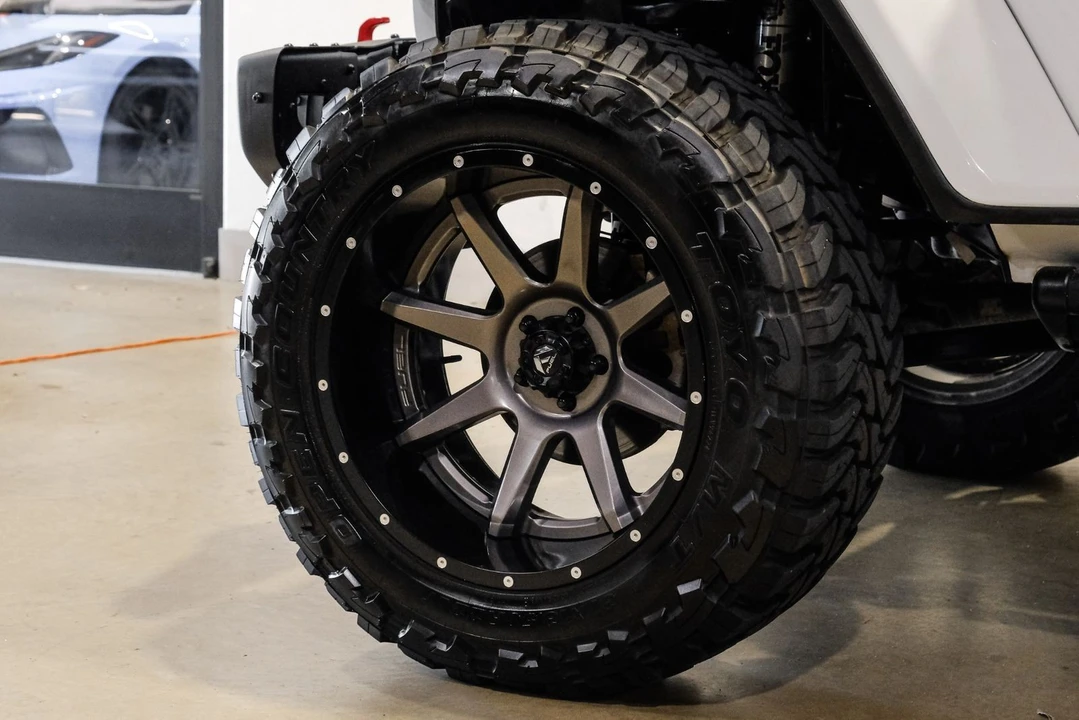 2020 Jeep JT Gladiator - Image 11 of 12