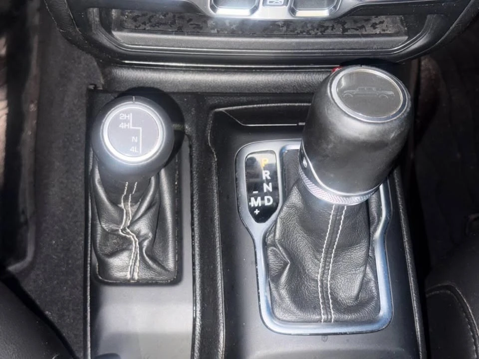 2020 Jeep JT Gladiator - Image 15 of 20