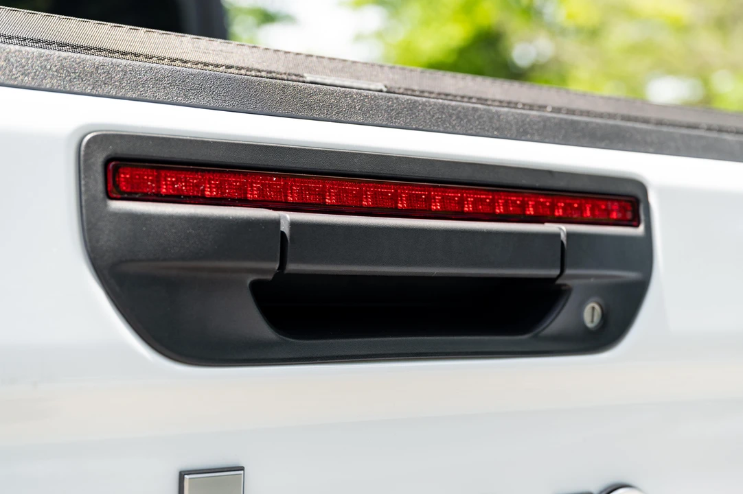 2020 Jeep JT Gladiator - Image 25 of 31