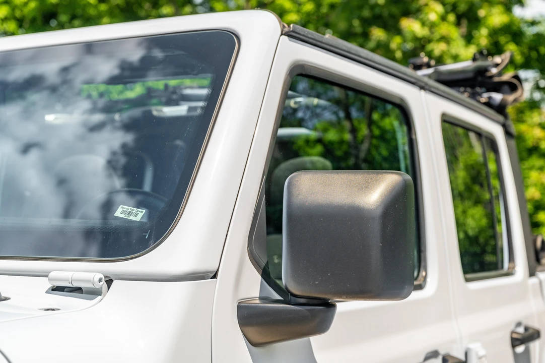 2020 Jeep JT Gladiator - Image 21 of 31