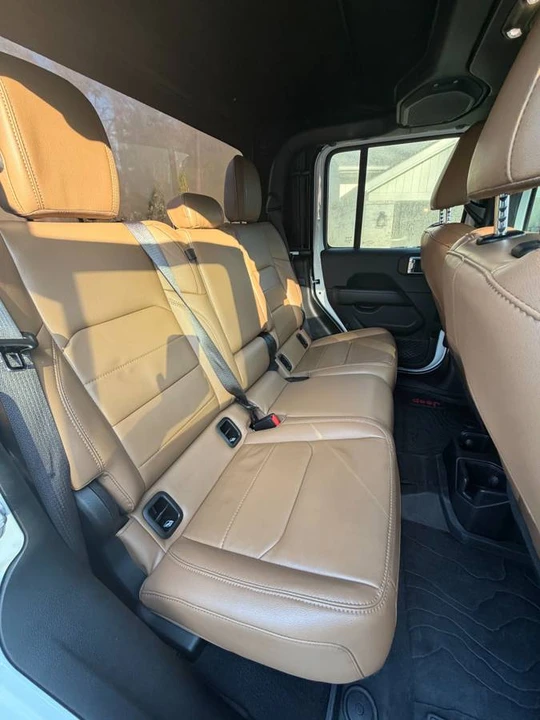 2020 Jeep JT Gladiator - Image 11 of 17