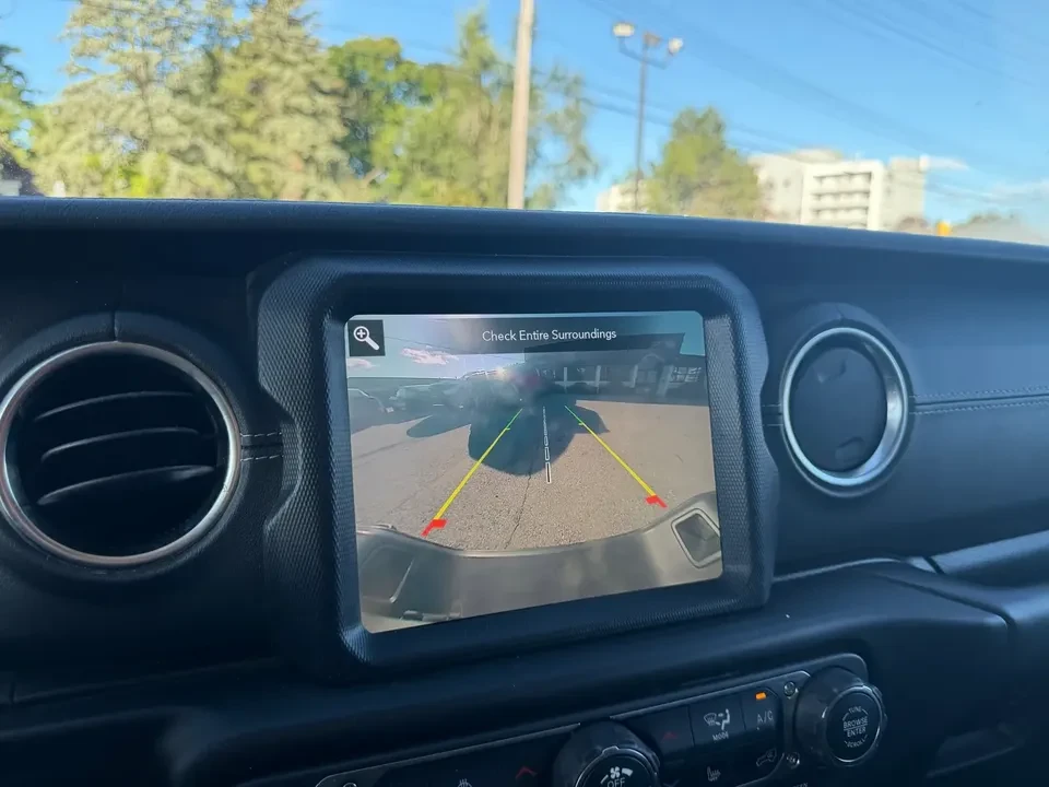 2020 Jeep JT Gladiator - Image 12 of 20