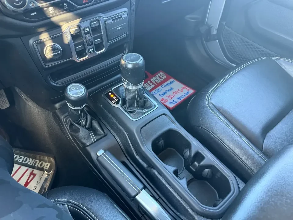 2020 Jeep JT Gladiator - Image 16 of 20