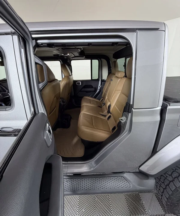 2020 Jeep JT Gladiator - Image 7 of 14
